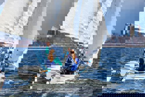 dinghy racing tips